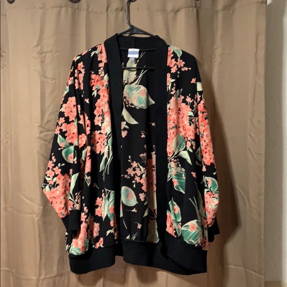 Flowery dressy cardigan